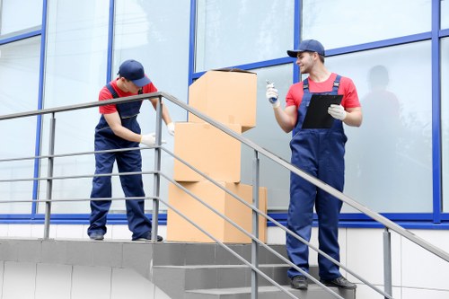 Local removals support for halls, shared houses, and private rentals in Camden