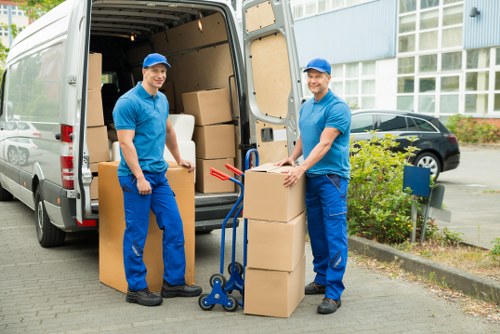 Removal van loading for a transparent pricing example in Camden